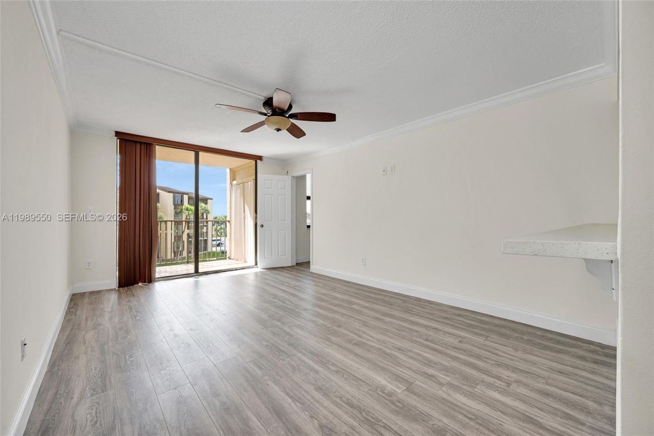 14601 N Kendall Dr , Unit 308K, Miami, FL 33186 Photo