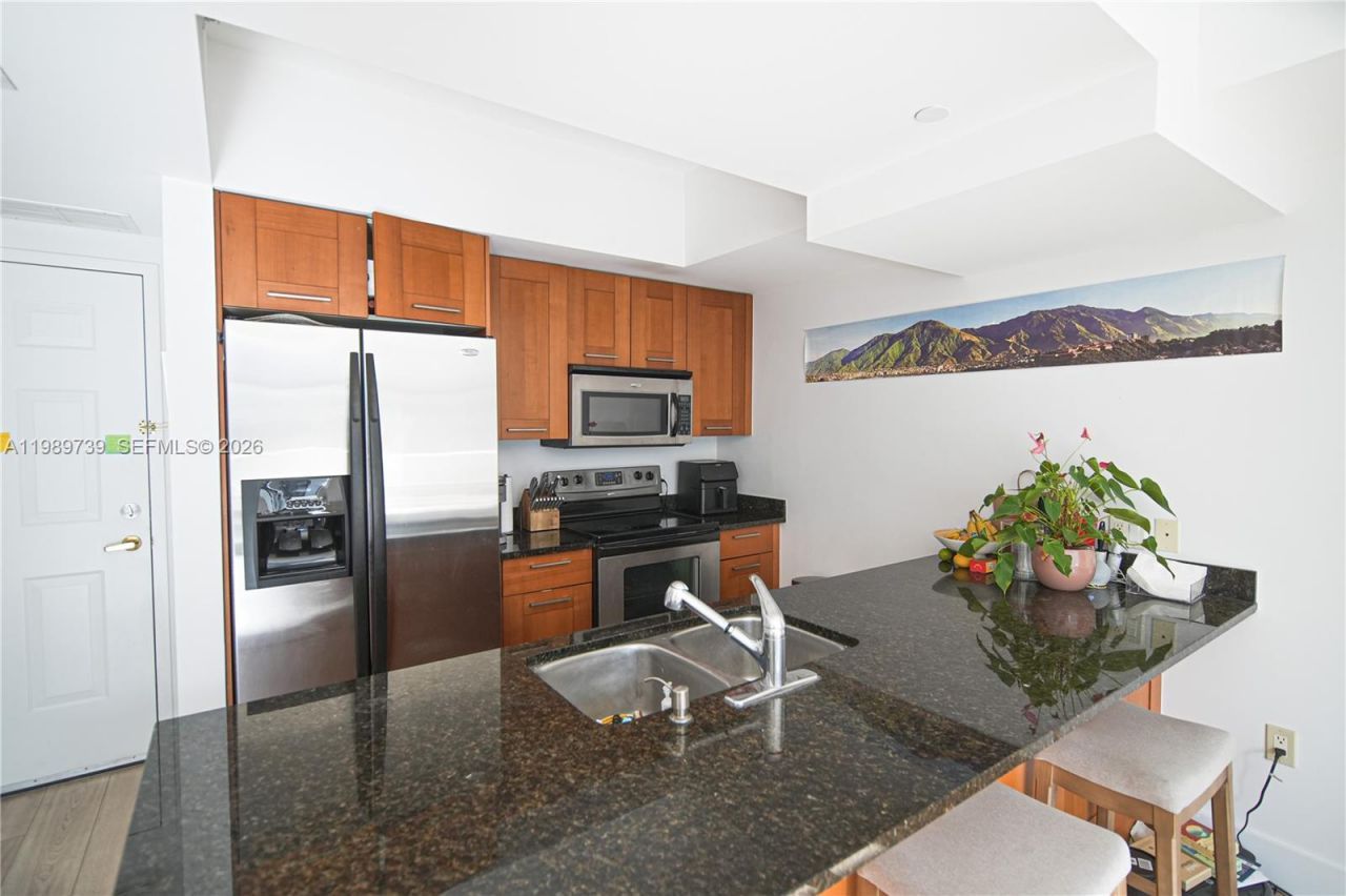 4100 Salzedo St , Unit 916, Coral Gables, FL 33146 Photo