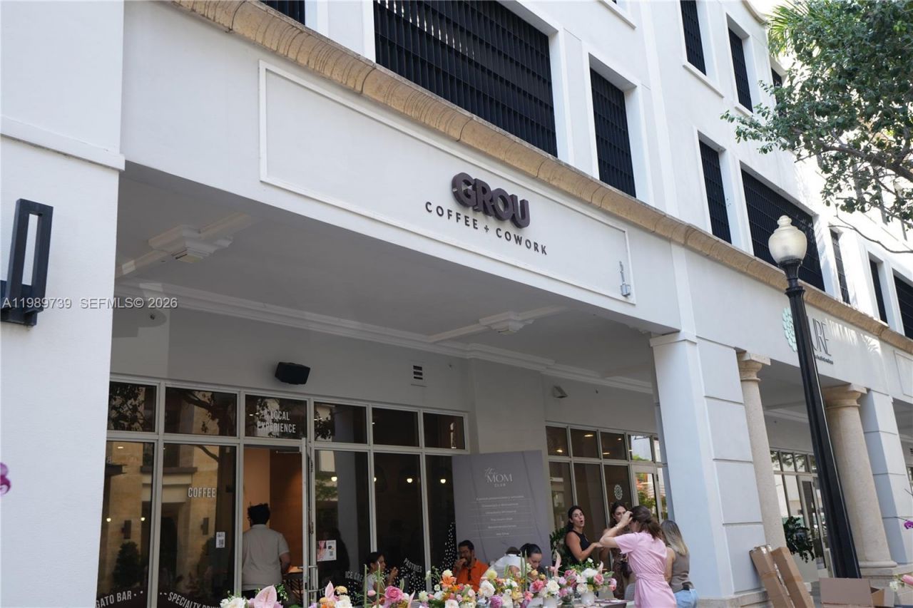 4100 Salzedo St , Unit 916, Coral Gables, FL 33146 Photo