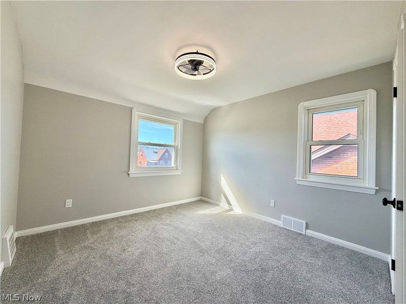 6702 Ackley Road, Parma, OH 44129 Photo 23