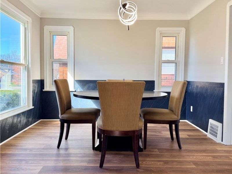 6702 Ackley Road, Parma, OH 44129 Photo 4