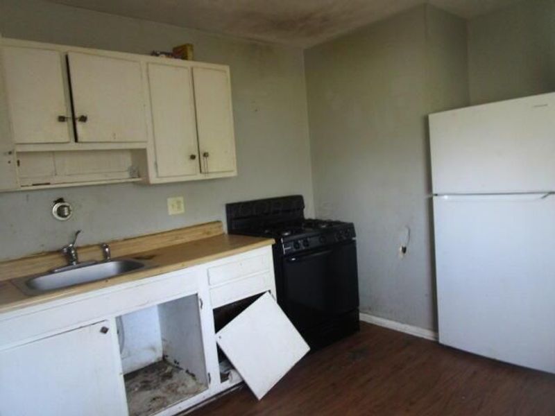 3072 Huntington Drive, Columbus, OH 43207 Photo 9