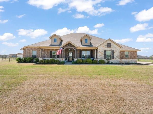 7925 Grassland Drive, Godley, TX 76044