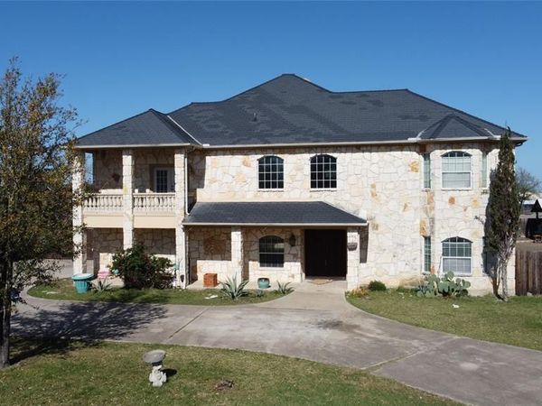 5036 Garden Drive, Hutchins, TX 75172