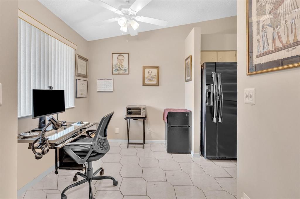 7235 S Devon Drive, Unit 209, Tamarac, FL 33321 Photo