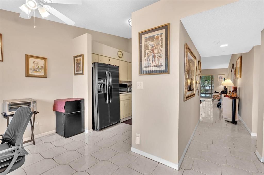 7235 S Devon Drive, Unit 209, Tamarac, FL 33321 Photo