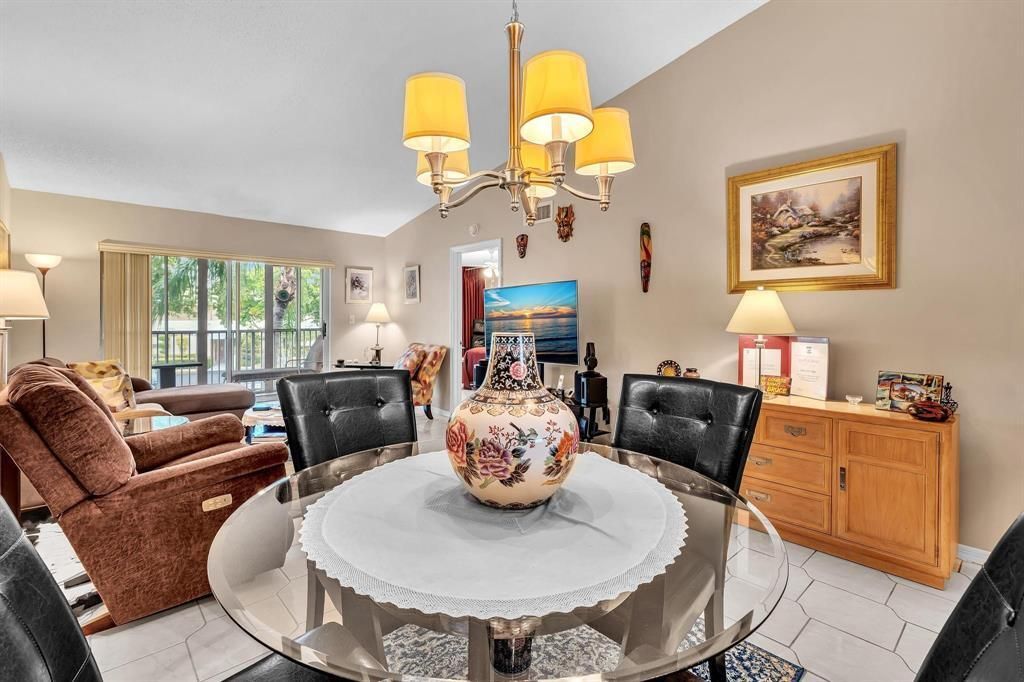 7235 S Devon Drive, Unit 209, Tamarac, FL 33321 Photo