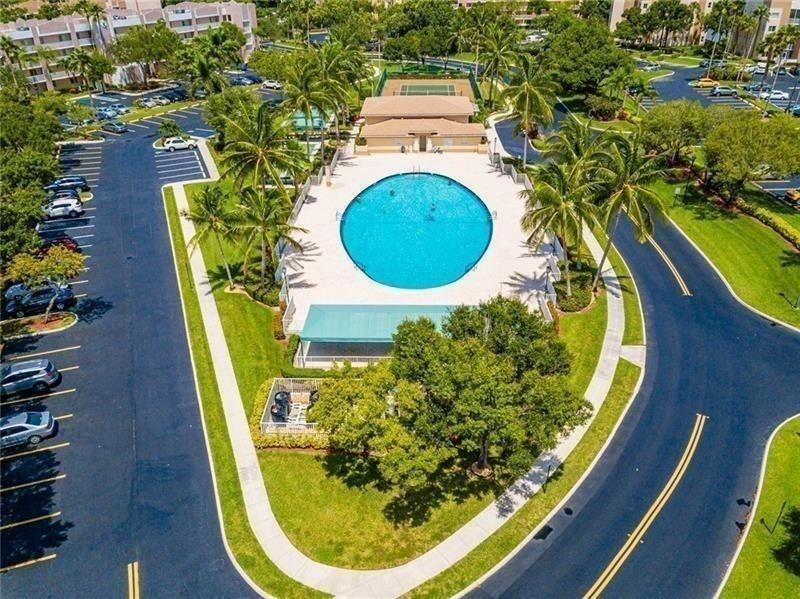 7235 S Devon Drive, Unit 209, Tamarac, FL 33321 Photo