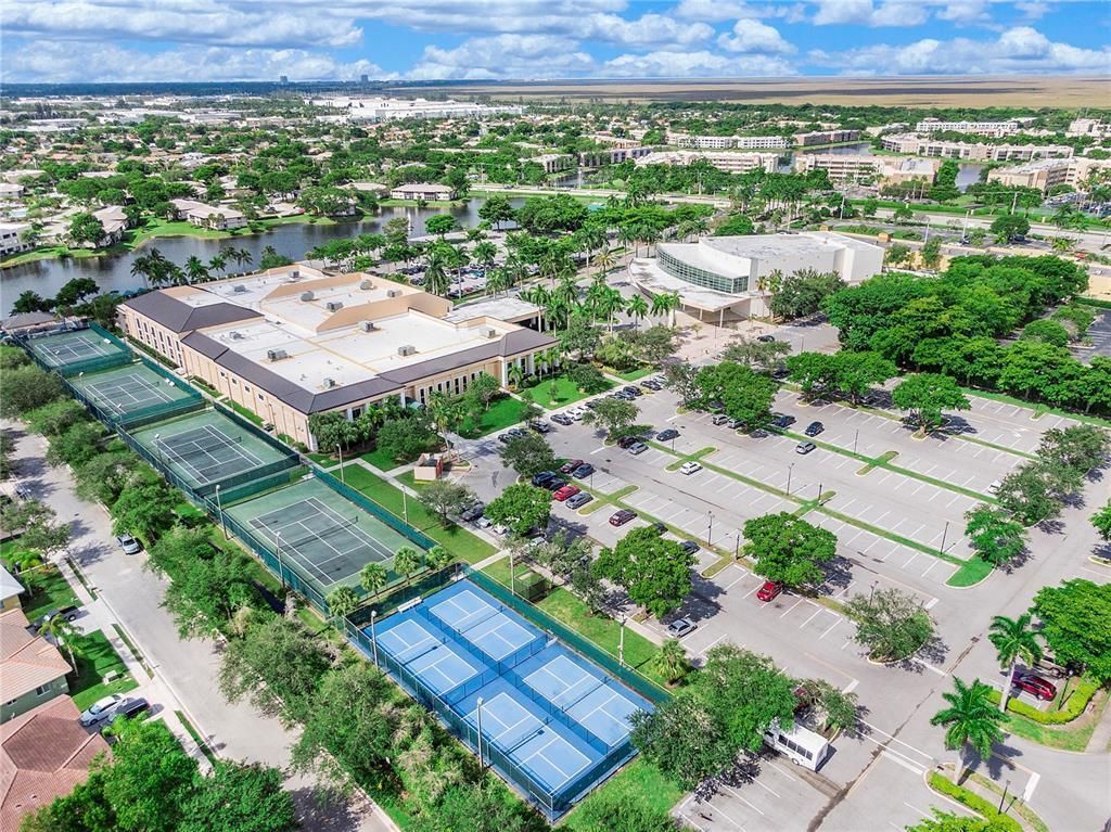 7235 S Devon Drive, Unit 209, Tamarac, FL 33321 Photo