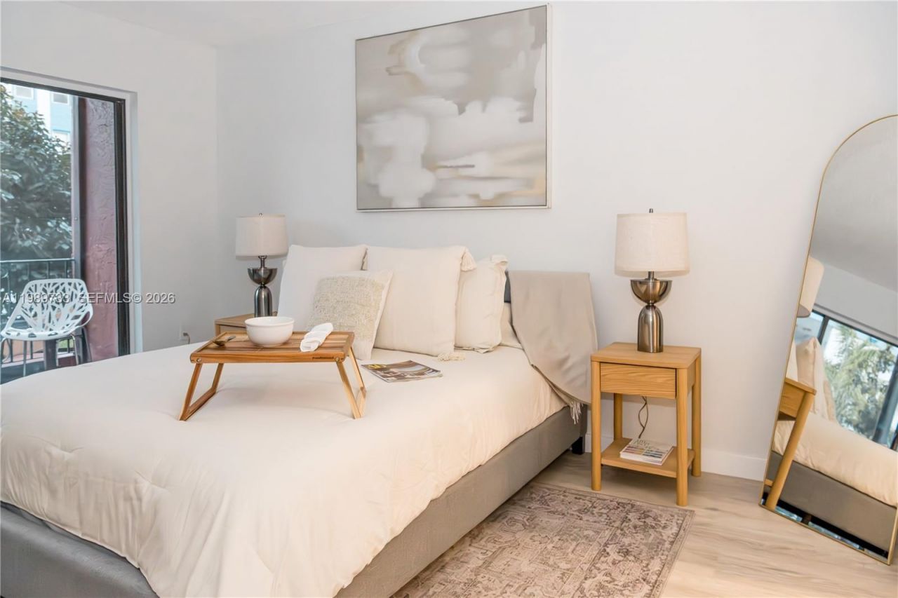 6675 W 4th Ave , Unit 203, Hialeah, FL 33012 Photo