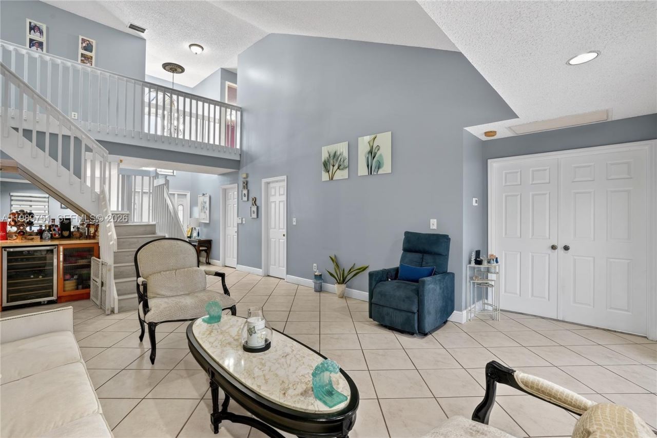 11501 SW 9th Ct, Pembroke Pines, FL 33025 Photo