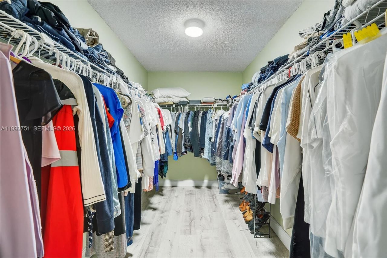 11501 SW 9th Ct, Pembroke Pines, FL 33025 Photo