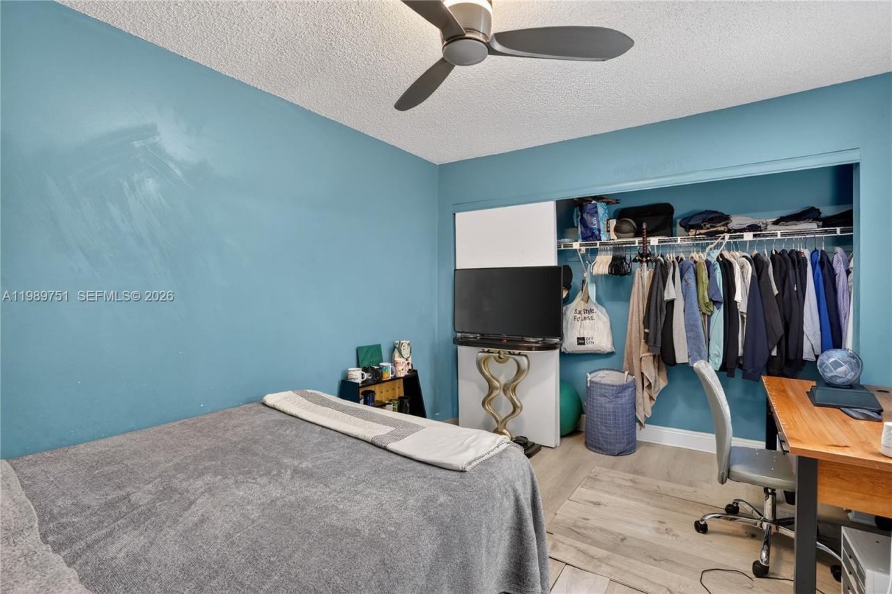 11501 SW 9th Ct, Pembroke Pines, FL 33025 Photo