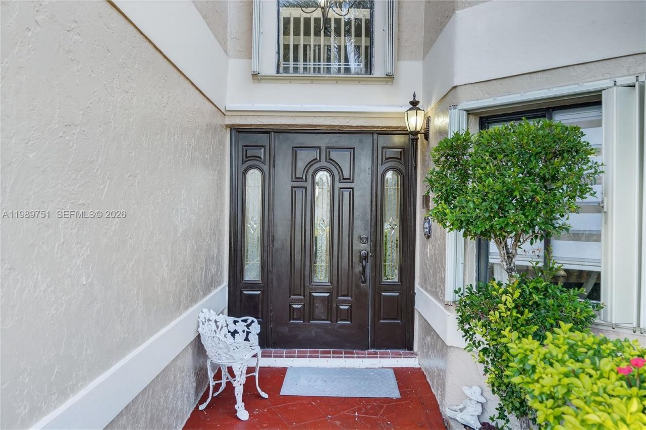 11501 SW 9th Ct, Pembroke Pines, FL 33025 Photo