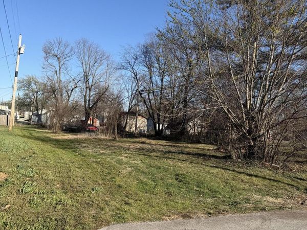 000 S Lamberson Avenue, Wheaton, MO 64874