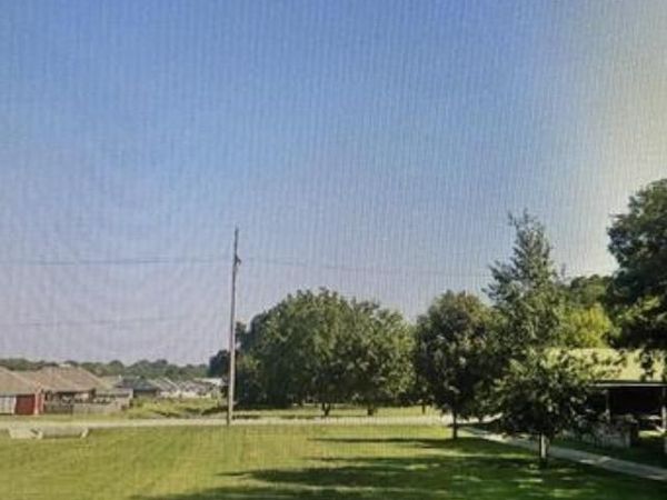 000 Lexie Drive , Carthage, MO 64836