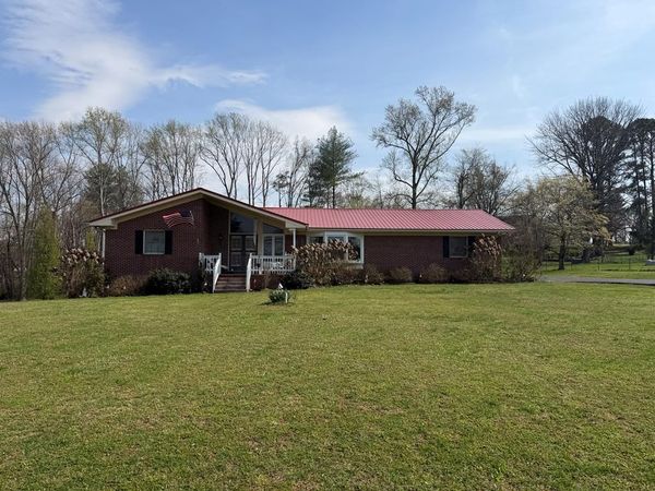 504 Winding Lane, Sparta, TN 38583