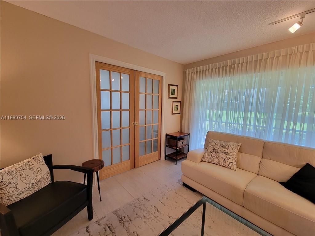3774 Inverrary Blvd , Unit 103P, Lauderhill, FL 33319 Photo