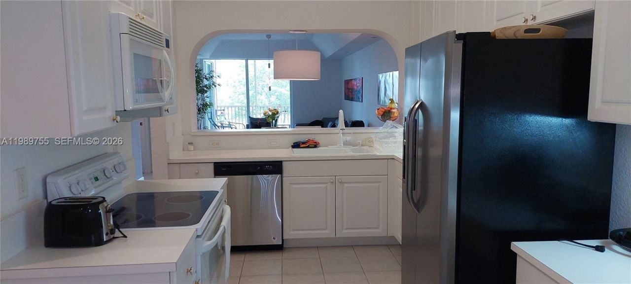 10710 NW 66th St, Unit 202, Doral, FL 33178 Photo