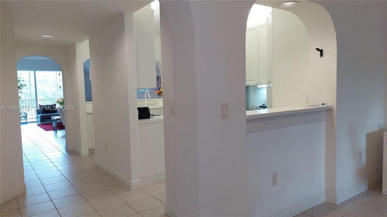 10710 NW 66th St, Unit 202, Doral, FL 33178 Photo