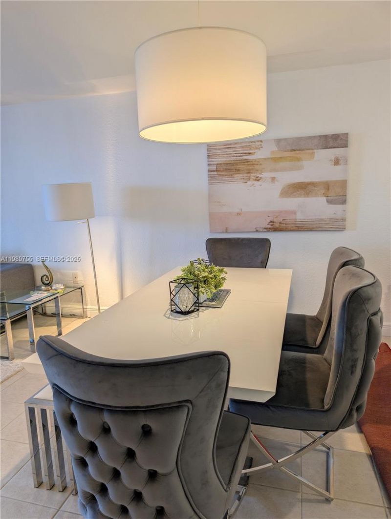 10710 NW 66th St, Unit 202, Doral, FL 33178 Photo