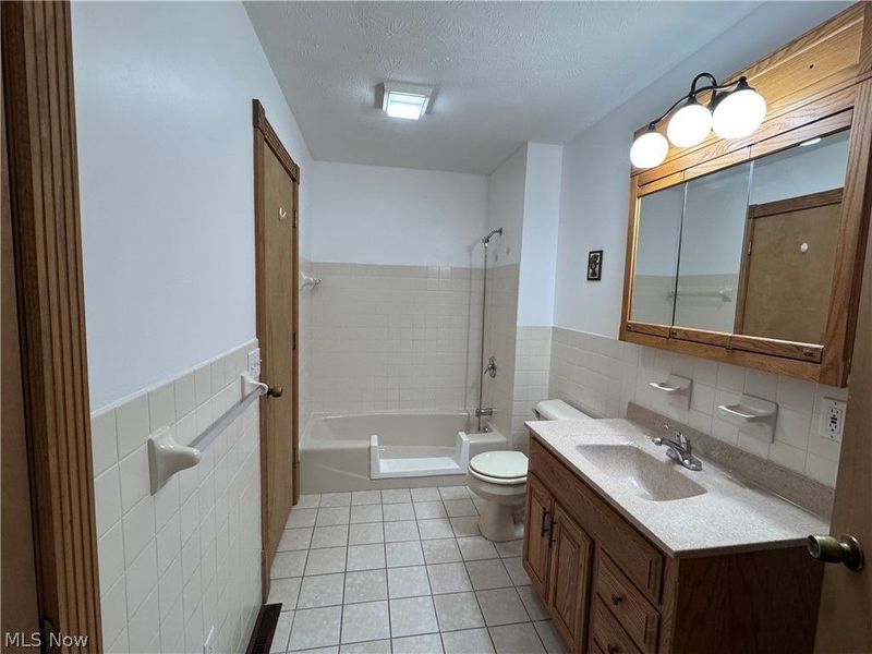 12942 Ravenna Road , Chardon, OH 44024 Photo 24