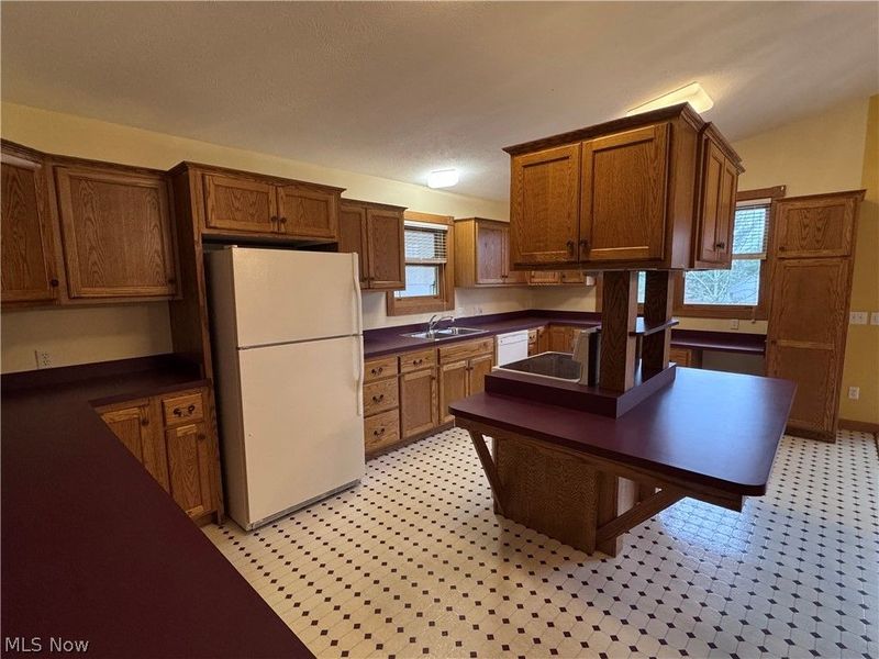 12942 Ravenna Road , Chardon, OH 44024 Photo 9