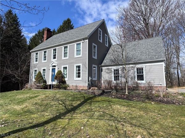 13566 Stoney Springs Drive , Chardon, OH 44024