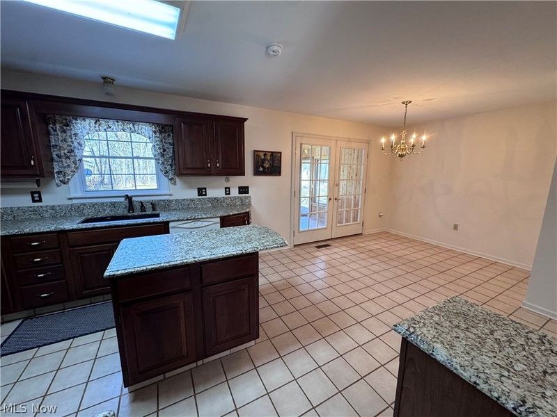 13566 Stoney Springs Drive , Chardon, OH 44024 Photo 14