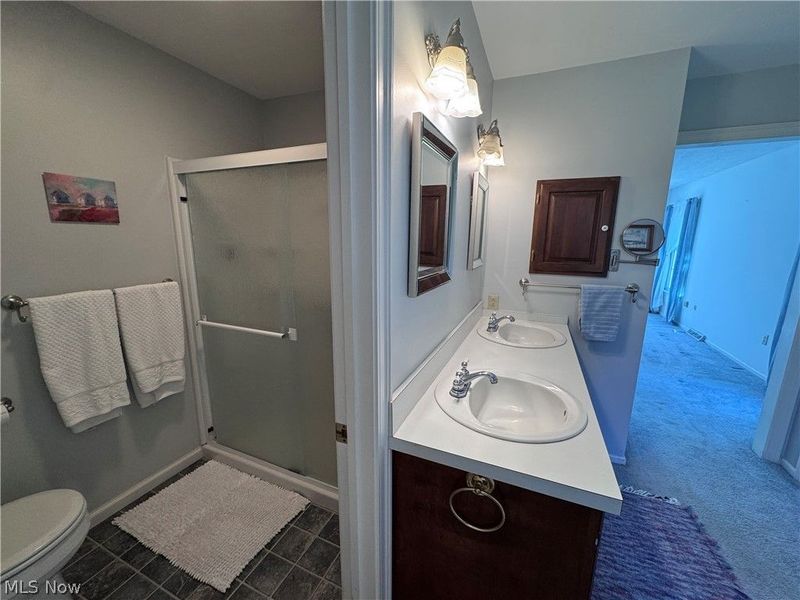 13566 Stoney Springs Drive , Chardon, OH 44024 Photo 32