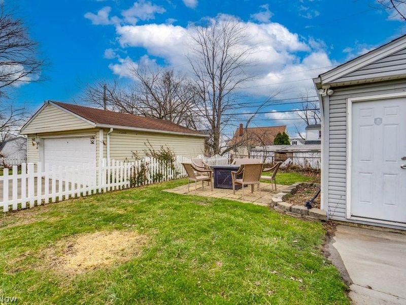 13513 York Boulevard, Garfield Heights, OH 44125 Photo 30