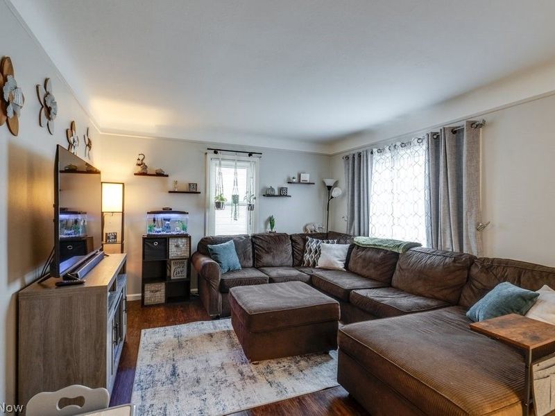 13513 York Boulevard, Garfield Heights, OH 44125 Photo 6