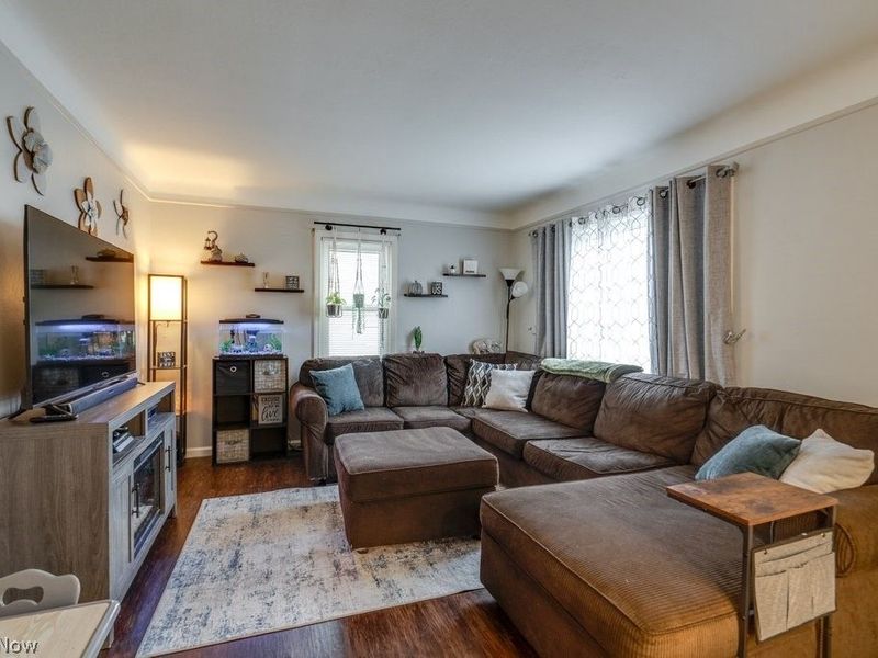 13513 York Boulevard, Garfield Heights, OH 44125 Photo 7