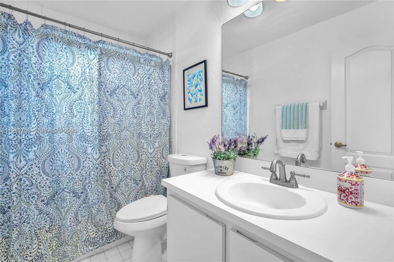 9300 NW 32nd Mnr , Sunrise, FL 33351 Photo