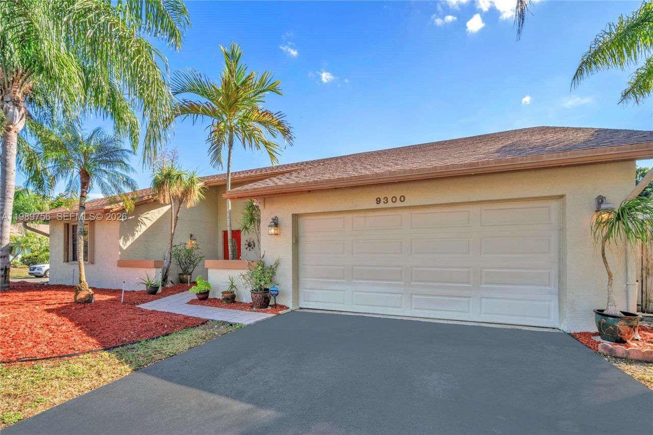 9300 NW 32nd Mnr , Sunrise, FL 33351 Photo