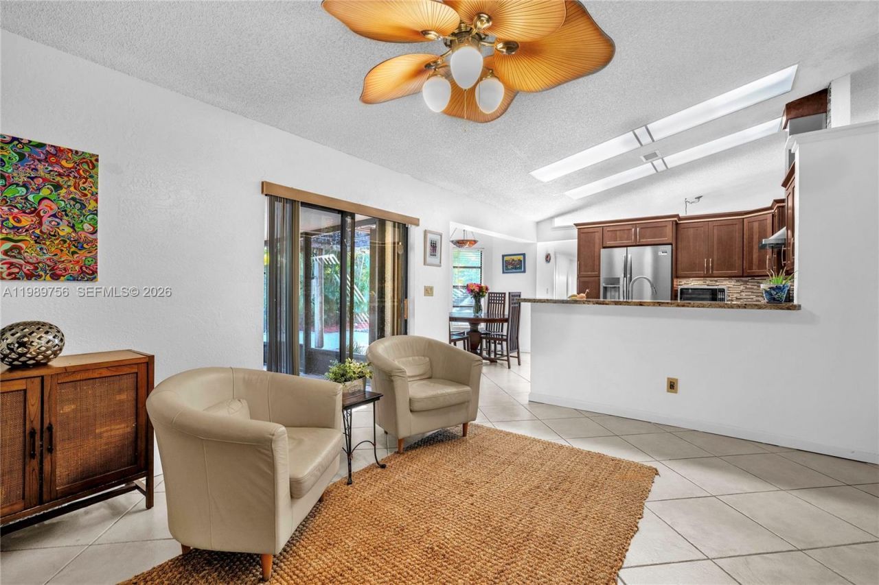 9300 NW 32nd Mnr , Sunrise, FL 33351 Photo