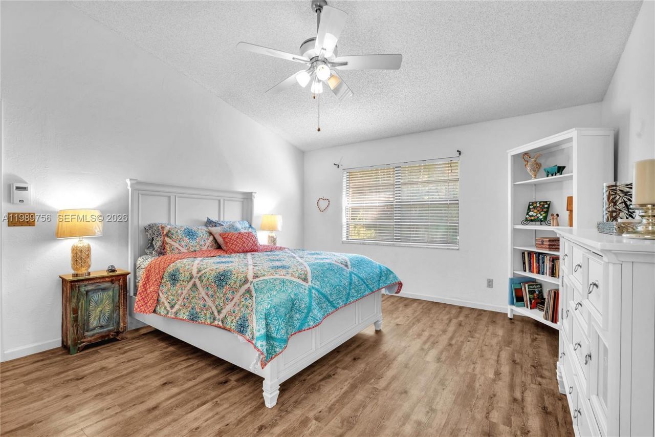 9300 NW 32nd Mnr , Sunrise, FL 33351 Photo