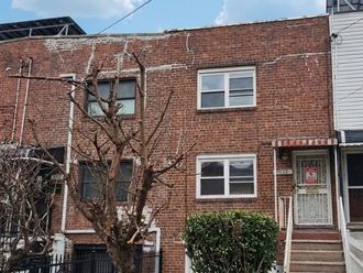 1062 E 229th Street Bronx, NY 10466