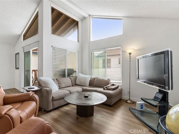 423 Carnation Avenue, Unit 1/2, Corona Del Mar, CA 92625