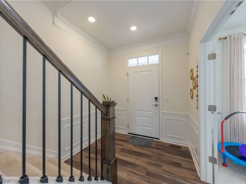 766 River Run Road, Aurora, OH 44202 Photo 4