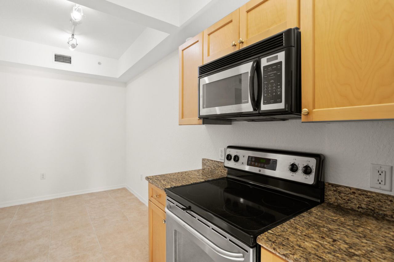 11012 Legacy Drive, Unit 104, Palm Beach Gardens, FL 33410 Photo