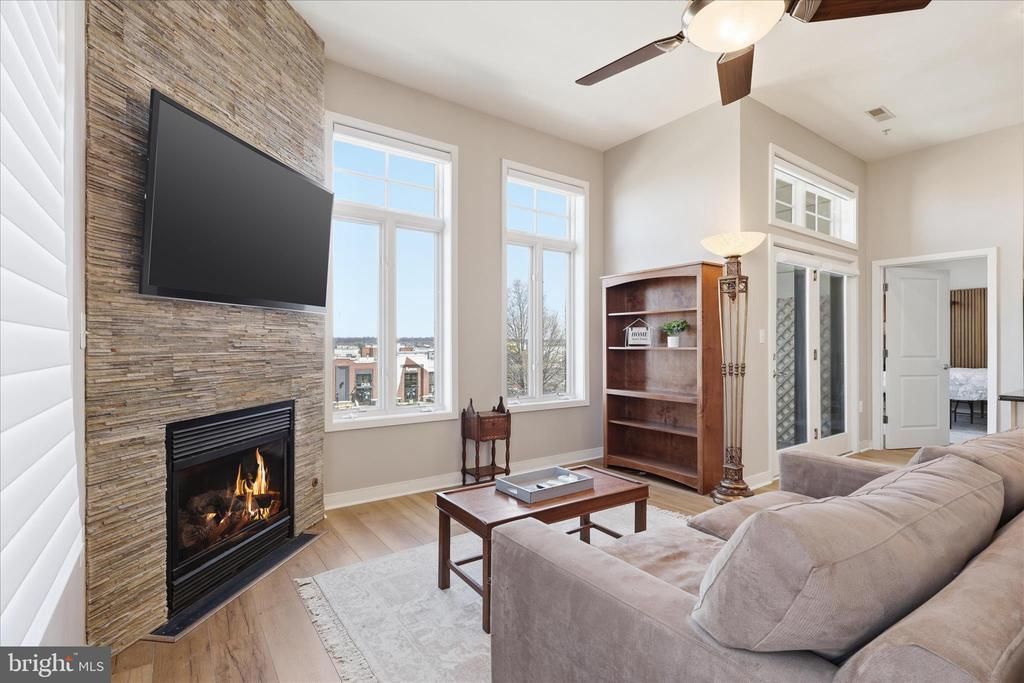 181 E Reed Avenue, Unit 411, Alexandria, VA 22305 Main Photo
