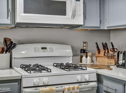 5650 El Paseo Drive, Unit 102, Sparks, NV 89436 Photo