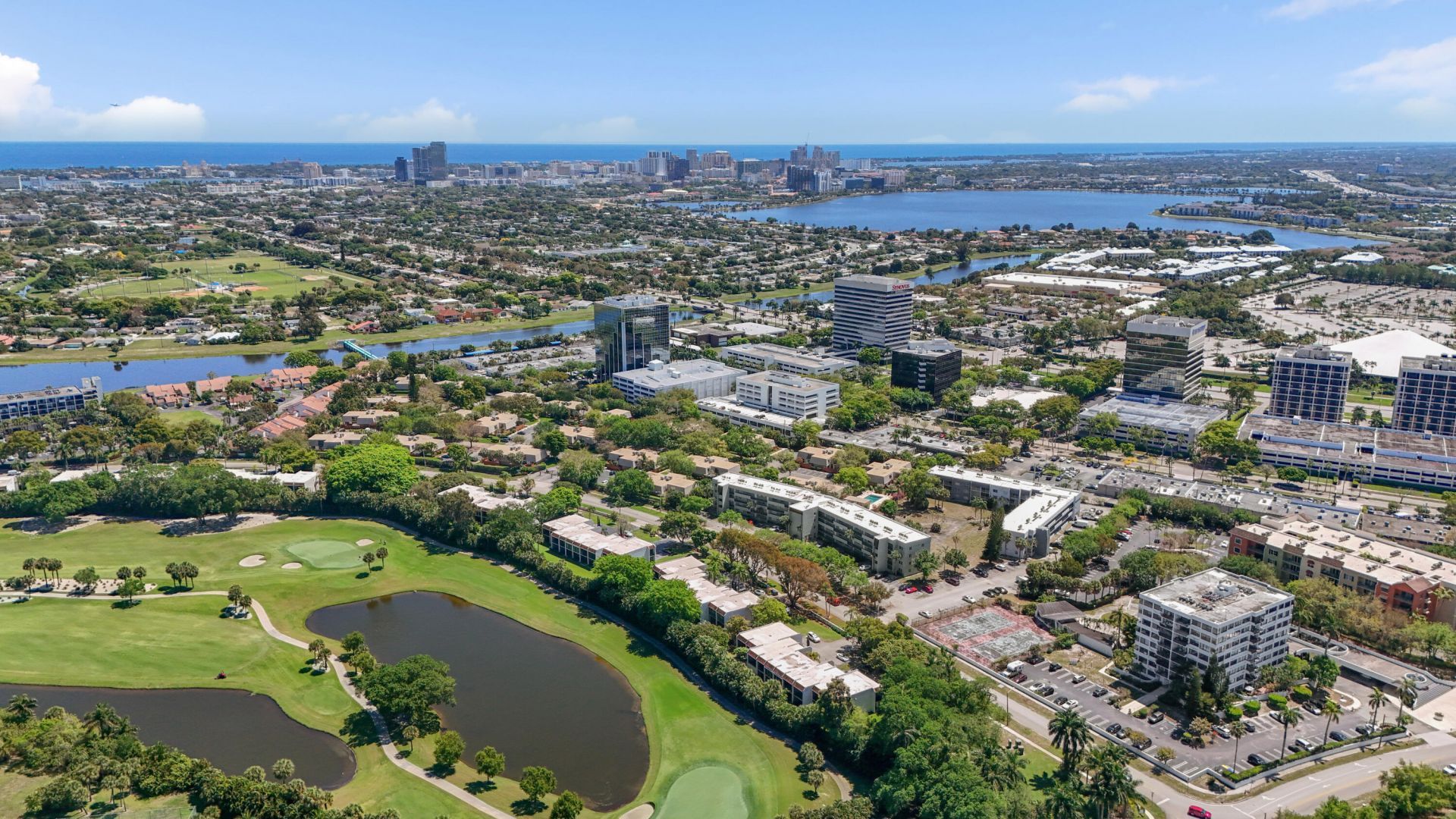 1638 Embassy Drive, Unit 208, West Palm Beach, FL 33401 Photo