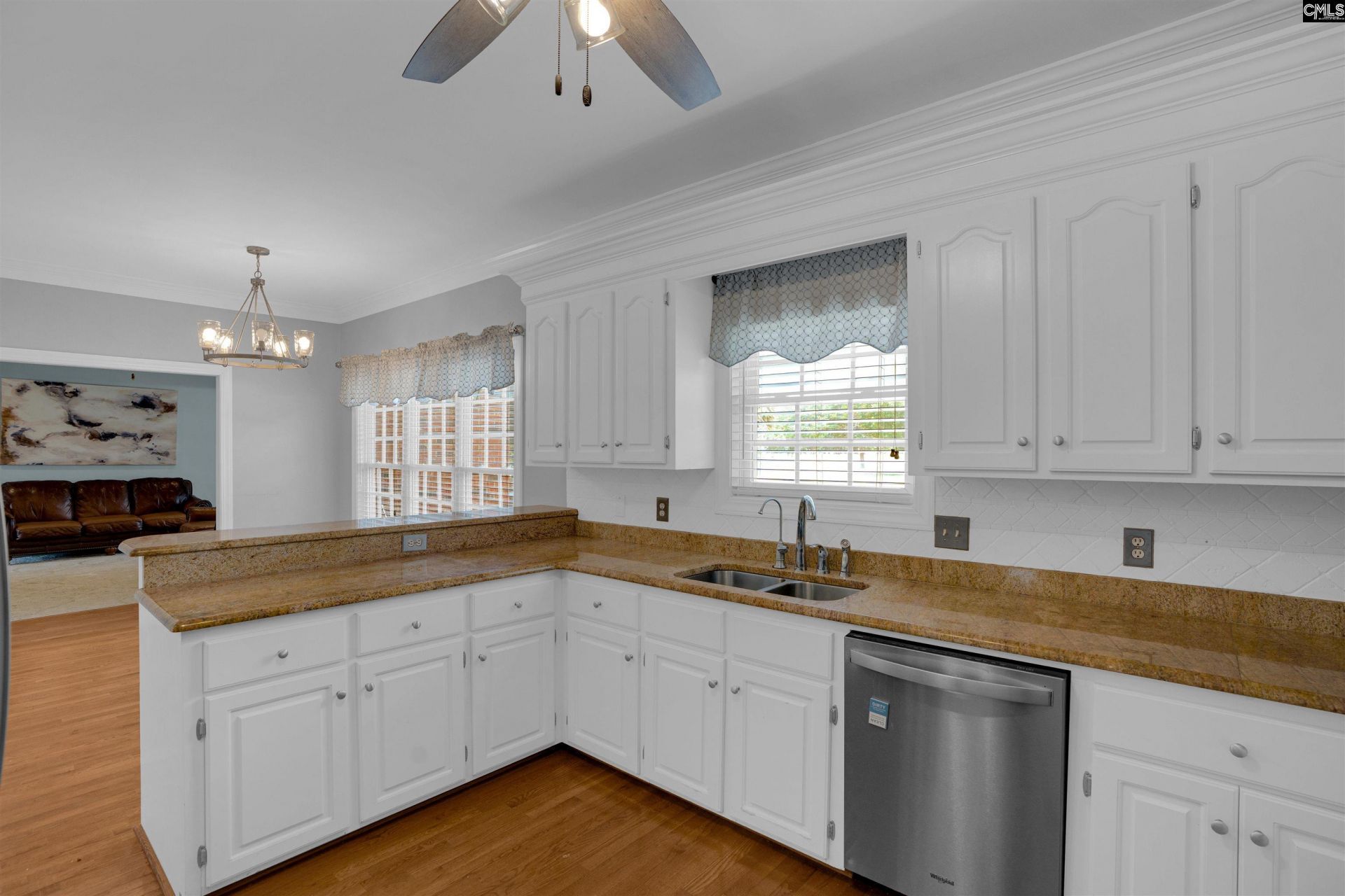 217 Clubhouse Drive Photo 18