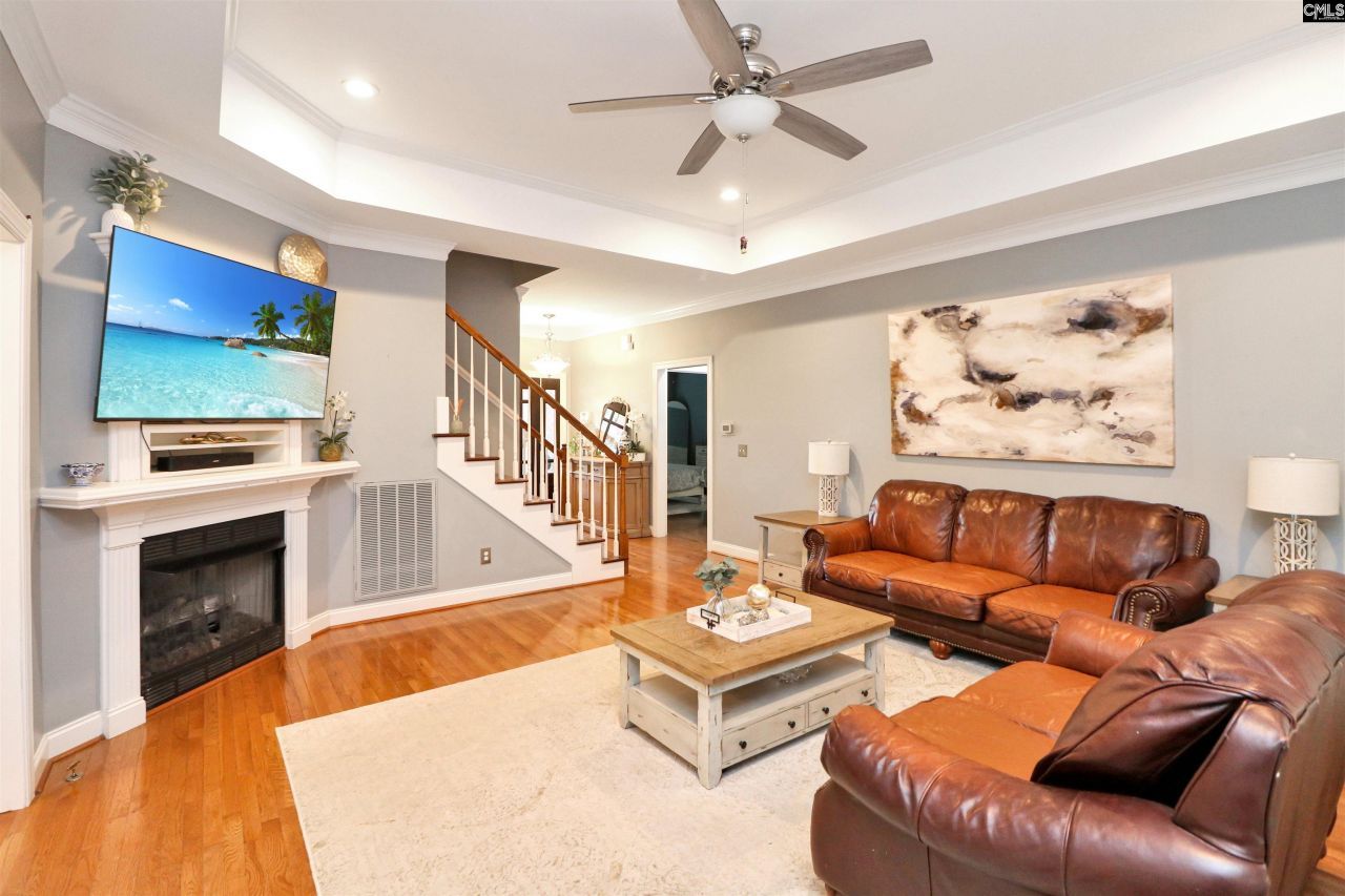 217 Clubhouse Drive  Photo 22