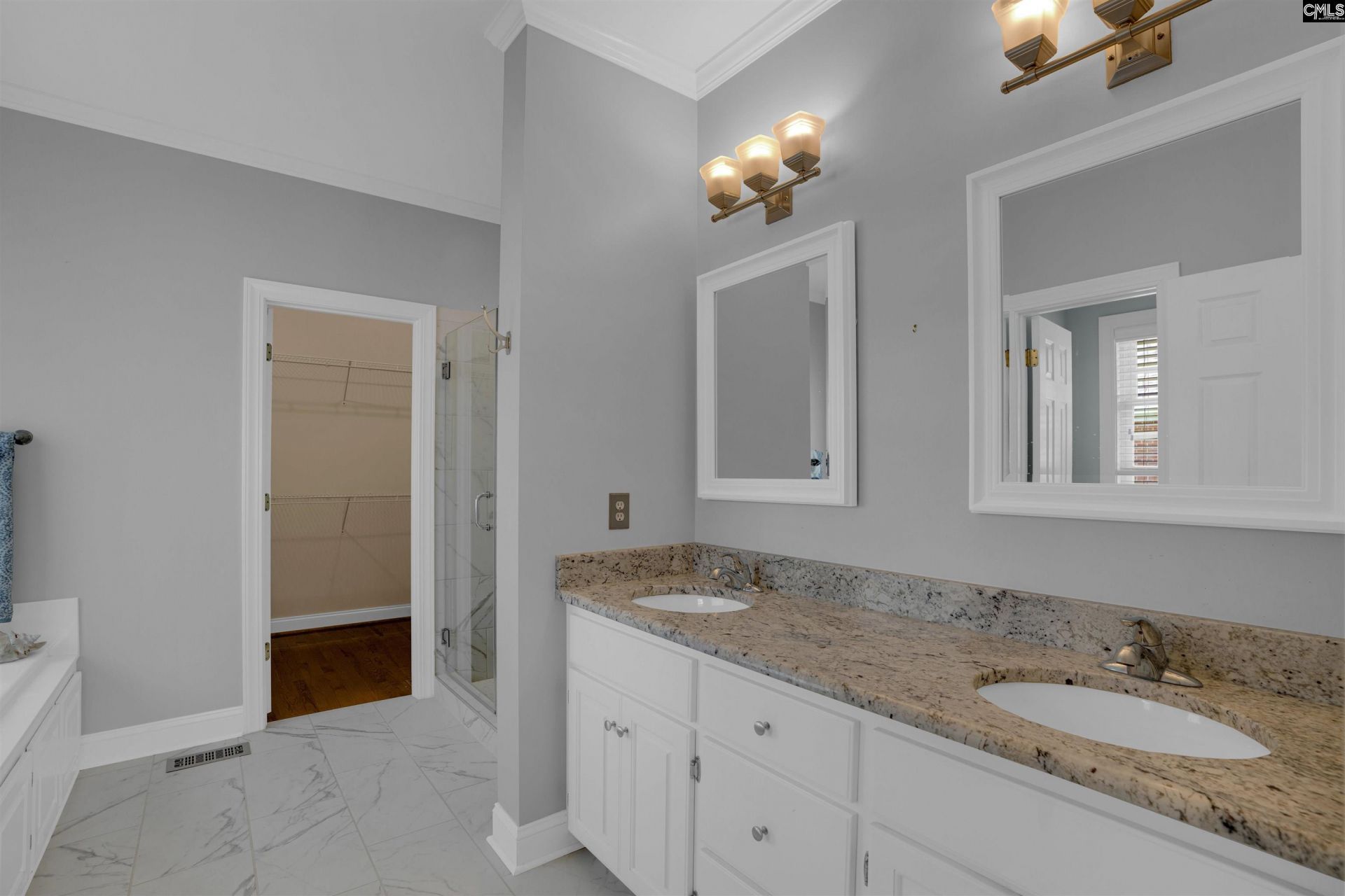 217 Clubhouse Drive Photo 24