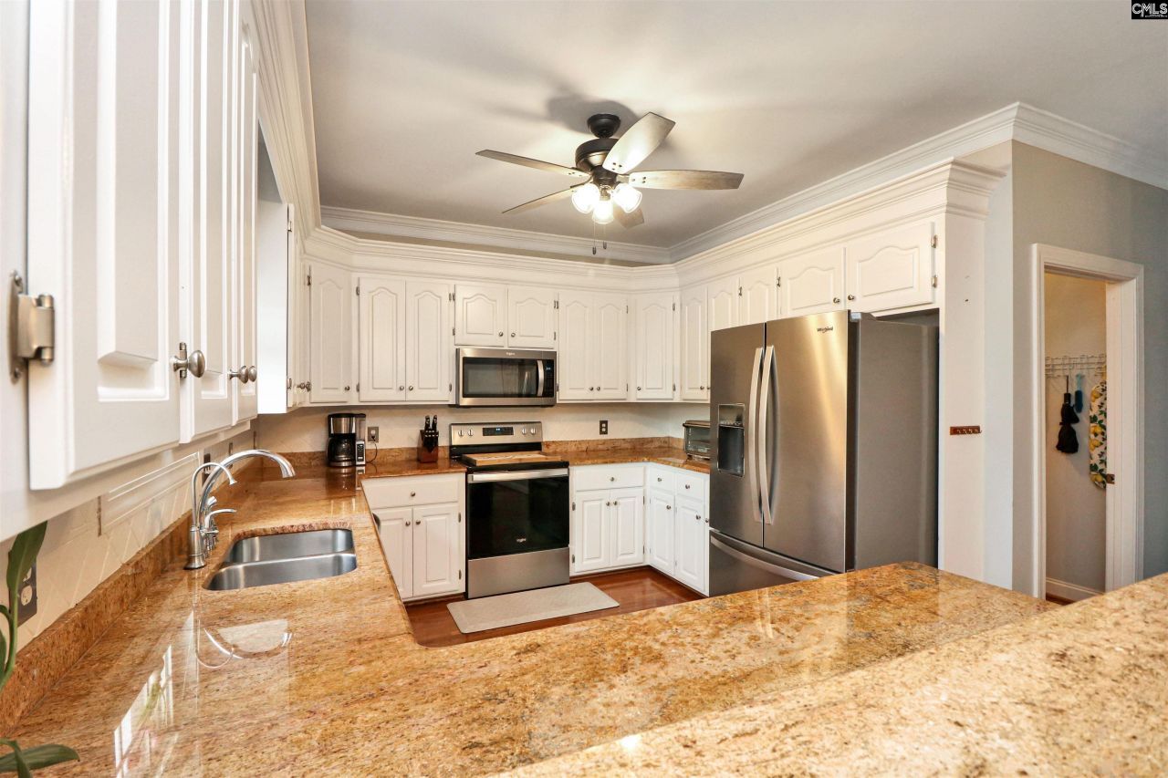 217 Clubhouse Drive  Photo 30