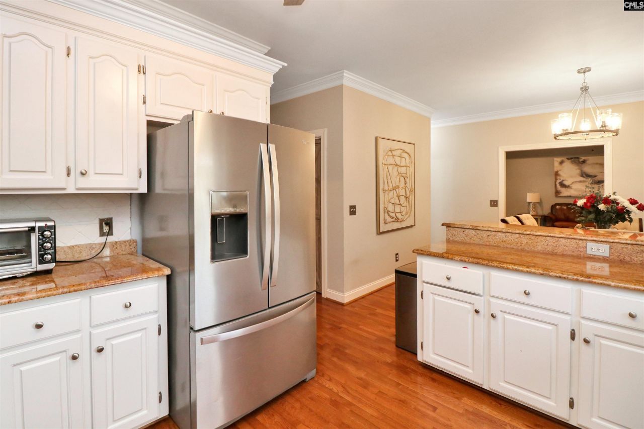 217 Clubhouse Drive  Photo 34