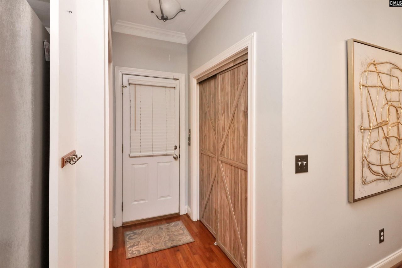 217 Clubhouse Drive  Photo 35